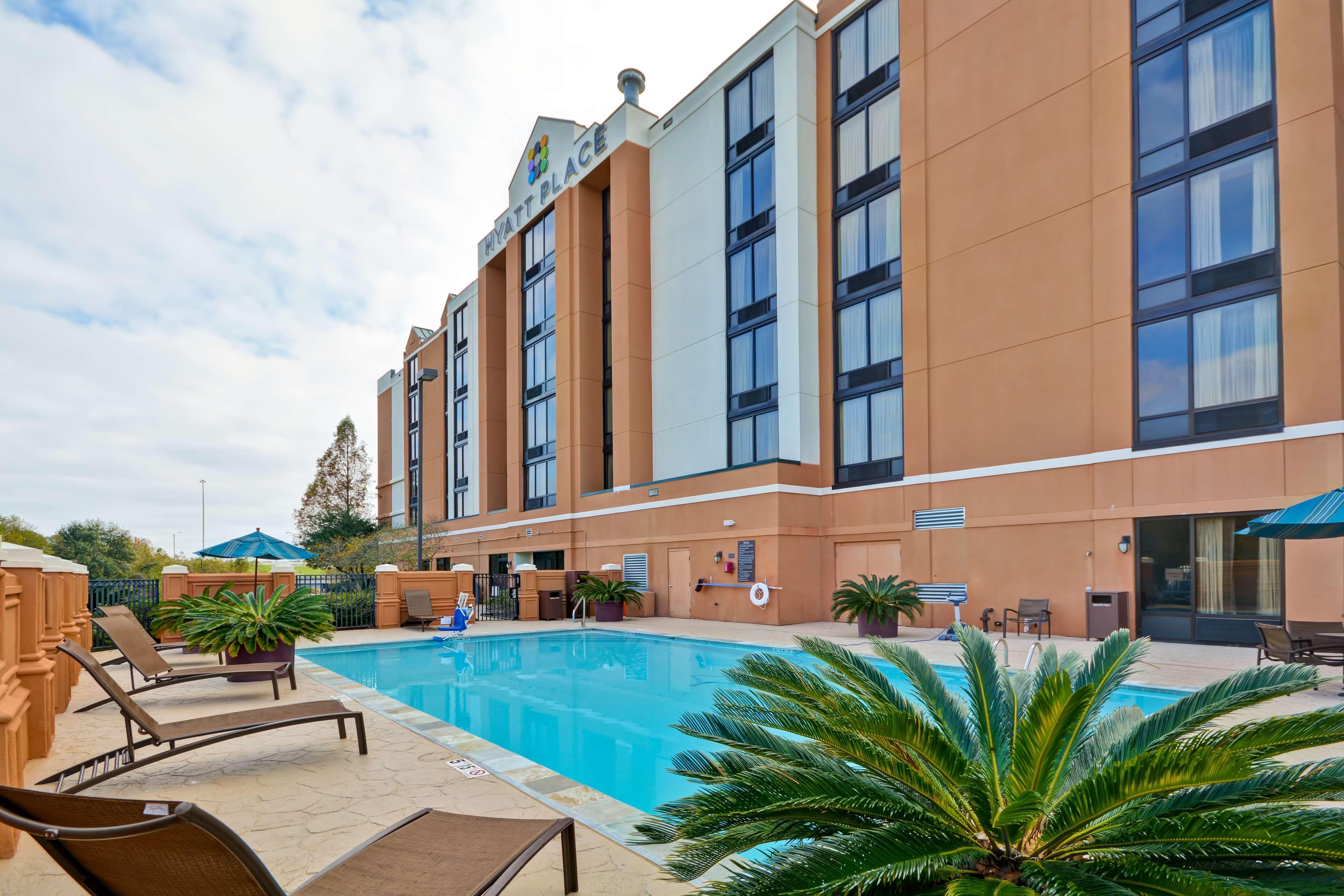 Hyatt Place Rouge/i-10
